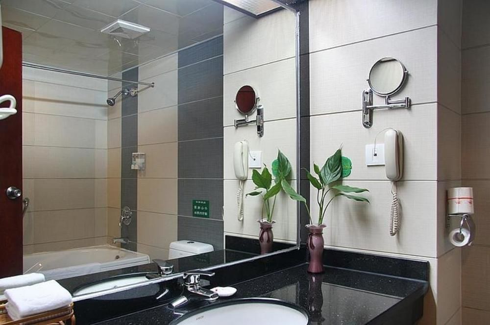 Guifu Holiday Hotel Yangshuo Eksteriør bilde